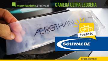 Foto della camera d'aria Aerothan di Schwalbe