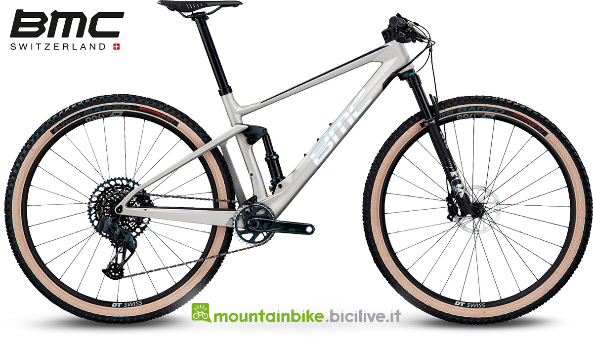 La nuova mountainbike biammortizzata BMC Fourstroke 01 Two 2022