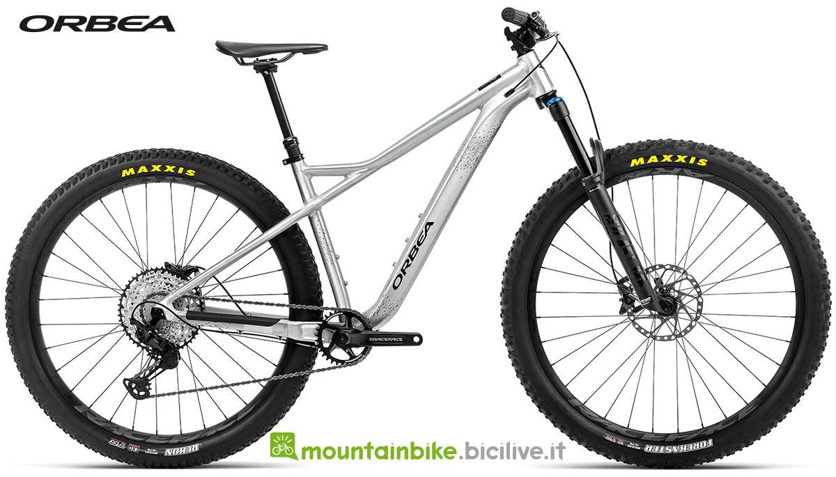 La nuova mountainbike hardtail Orbea Laufey H LTD 2022