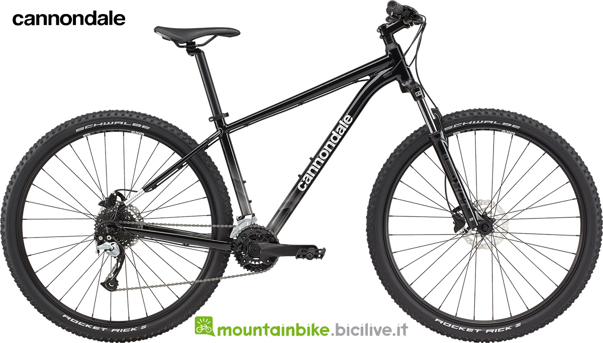 La nuova mountainbike front Cannondale Trail 7 2022