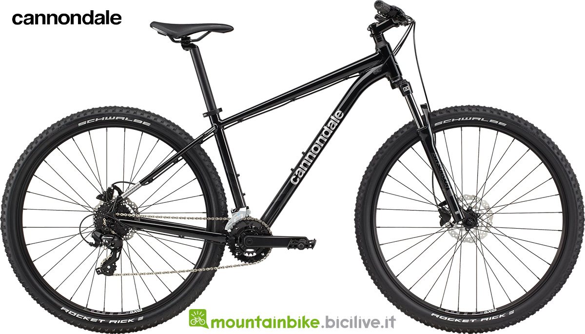 La nuova mountainbike front Cannondale Trail 8 2022
