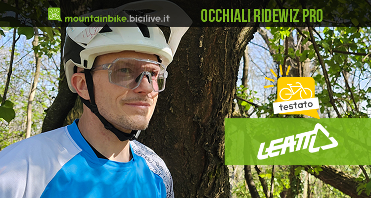 Foto di Claudio Riotti durante il test degli occhiali Leatt Ridewiz Pro fotocromatici.